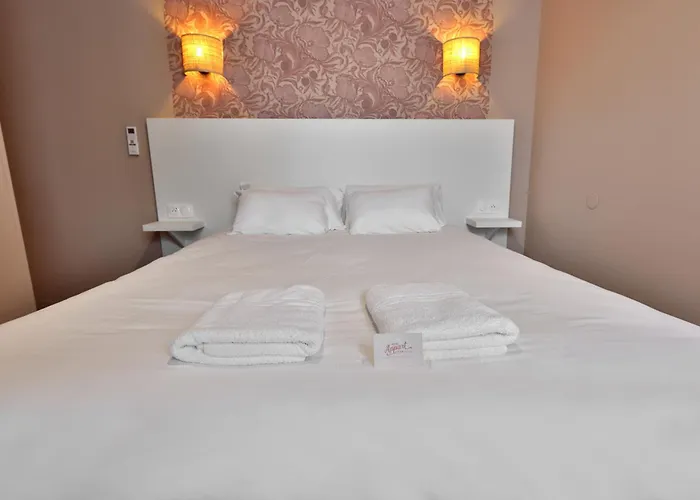 Le Chic & Raffine - Terrasse & Climatise Lejlighed